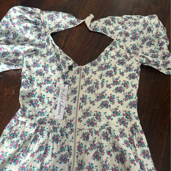 NWT For love and lemons Taggart floral print mini dress size M - Picture 12 of 13